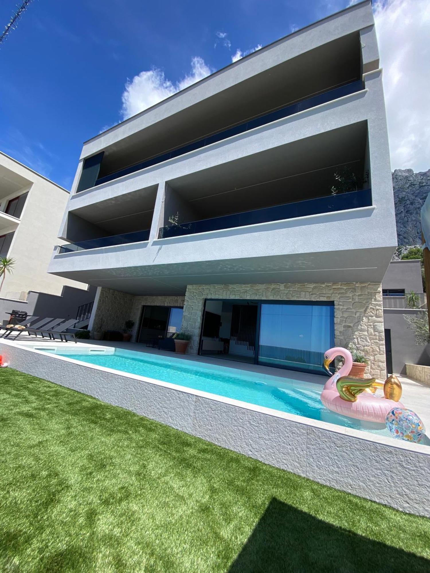 Villa 5 มาคาร์สกา ภายนอก รูปภาพ